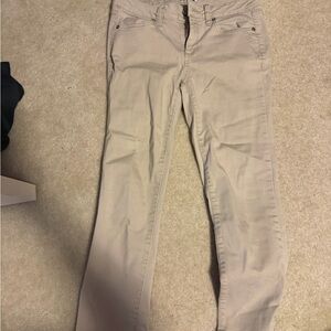 Sonoma Light Tan Capri Pants